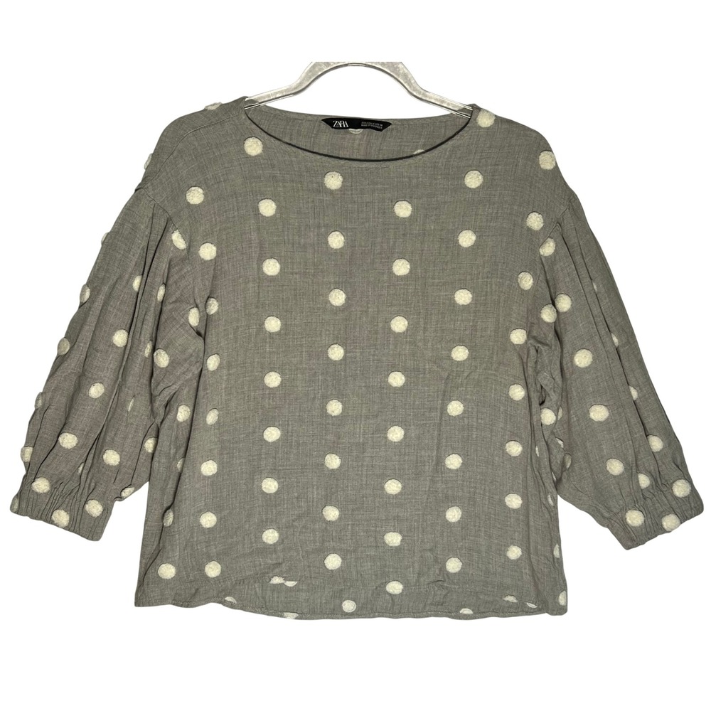 Zara 3/4 Sleeve Top Blouse Size Small Gray with White Polka Dot High Low Hem